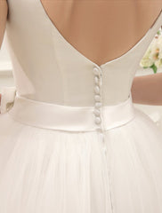 Simple Wedding Dresses Satin Square Neck Applique Short Bridal Dress With Beading Bow Sash Exclusive