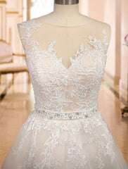 Sleeveless A Line Wedding Dresses Lace Floral Applique Bridal Gowns With Train