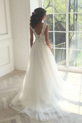 A-Line Sleeveless Lace White Sweep Train Wedding Dress