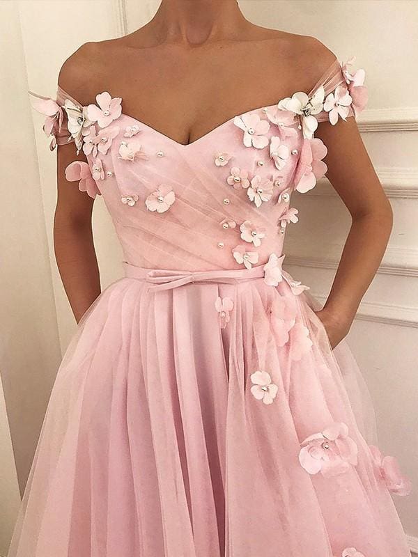 Sleeveless Off-The-Shoulder Floor-Length With Applique Tulle Dresses