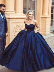 Sleeveless Sweetheart Sweep/Brush Train With Ruffles Satin Dresses