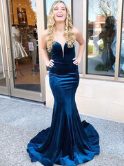 Sleeveless Sweetheart Sweep/Brush Train With Ruffles Velvet Dresses