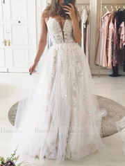 Spaghetti Strap V Neck Lace Boho Wedding Dresses VW1313