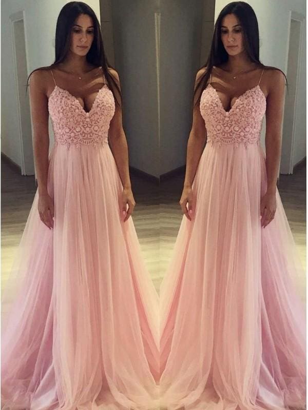 Spaghetti Straps Sweep/Brush Train With Applique Tulle Dresses
