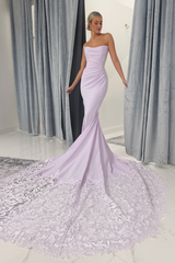 Strapless Mermaid Lace Appliques Wedding Dress Sweetheart Bridal Dress with Train