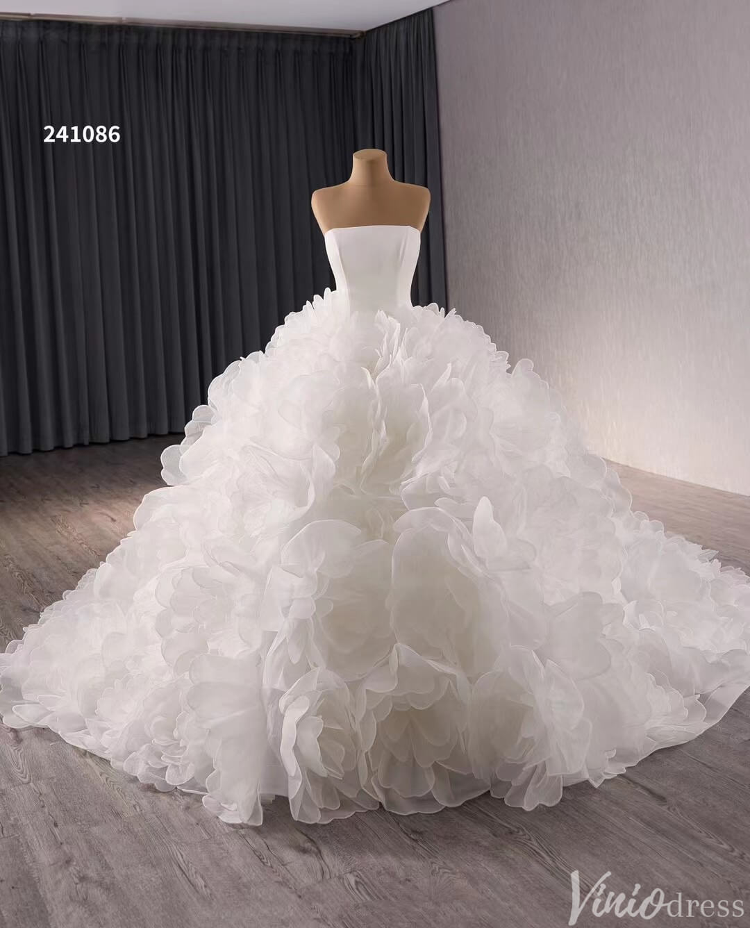 Strapless Ruffle Rosette Flower Balll Gown Wedding Dresses with Veil 241086