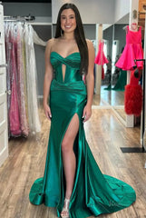 Strapless Satin Mermaid Prom Dresses 2025 with Slit & Pleated Crossed Bodice – FD5040