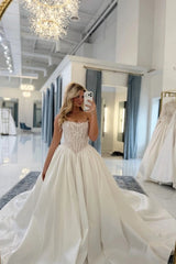Elegant Strapless Satin Princess Wedding Dress Beadings Corset Lace Bridal Gown