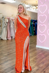 Stunning Sequin Mermaid Prom Dresses 2025 with Slit & One Shoulder – FD5060