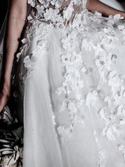 A-line Sweetheart Tulle Appliqued Gowns Wedding Dresses
