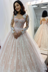 Sweetheart Lace Wedding Dress with Long Sleeves Tulle Appliques A Line Bridal Gown