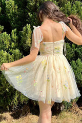 Sweetheart Short Floral Party Dress Backless Homecoming Dress