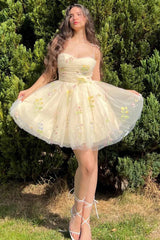 Sweetheart Short Floral Party Dress Backless Homecoming Dress