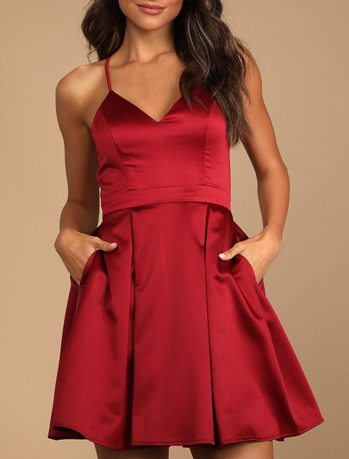 A-Line Black Dress Sexy Graduation Cocktail Party Dress V Neck Sleeveless Short / Mini Satin with Criss Cross Pleats