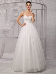 Exclusive Tull Lace Off-The-Shoulder Ball Gown Wedding Dress With Wrap