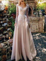 Tulle A Line Wedding Dress with Sleeves Lace Applique Long Sleeve Boho Wedding Bridal Dresses With Train