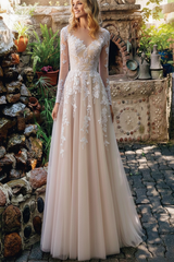 Tulle A Line Wedding Dress with Sleeves Lace Applique Long Sleeve Boho Wedding Bridal Dresses With Train