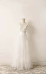 A-Line Tulle Lace V Neck Wedding Dress With Sweep Train