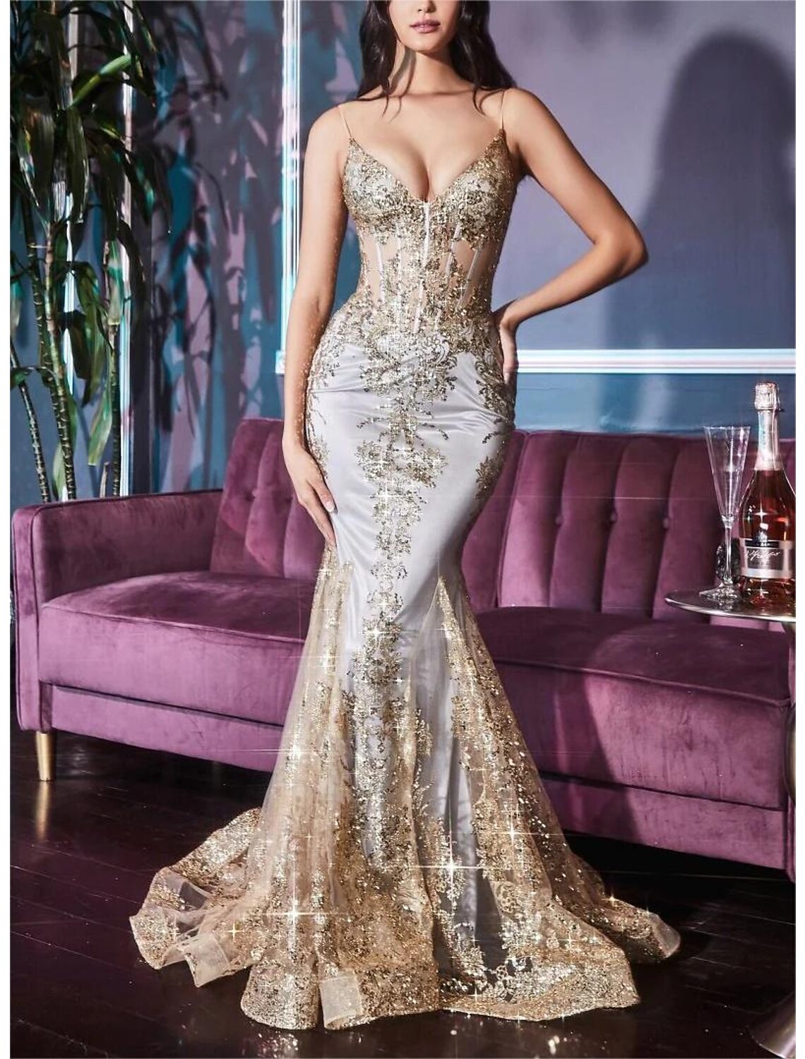 Mermaid / Trumpet Prom Dresses Celebrity Style Dress Graduation Prom Court Train Sleeveless V Neck Lace with Glitter Crystals Sequin