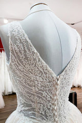 Unieke ivoor lange prinses v-neck tule kanten trouwjurk