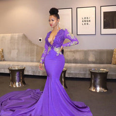 Unique Lace Appliques Deep Chic V-neck Prom Dresses Long Sleeves Fit and Flare Evening Gowns