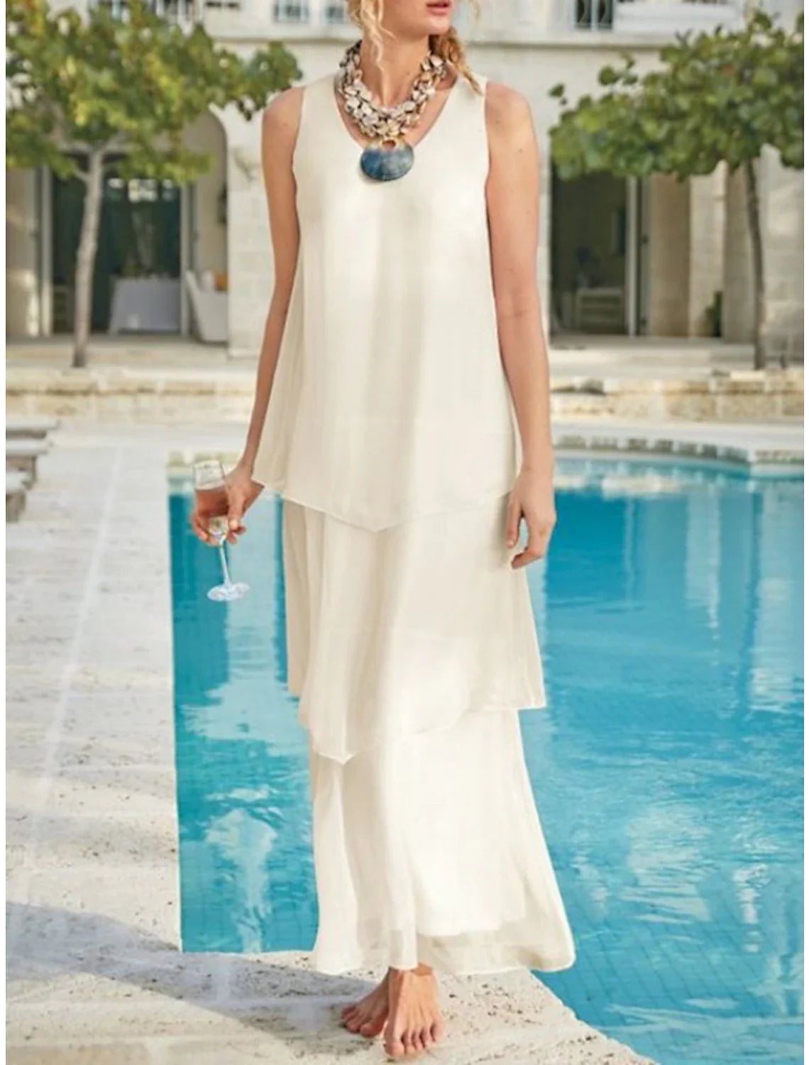 Sheath / Column Mother of the Bride Dress Wedding Guest Elegant Simple V Neck Ankle Length Chiffon Sleeveless with Tier Solid Color