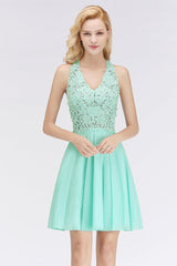 V-Neck Knee Length Floral Lace Birdesmaid Dresses