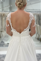 V-neck Open Back Appliques Lace A-Line Wedding Dresses Long Sleeve