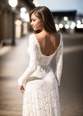 Vintage Floral Boho Lace Wedding Dress with Sleeves Modest Boat Neck Low-V Back Princess Bridal Gown