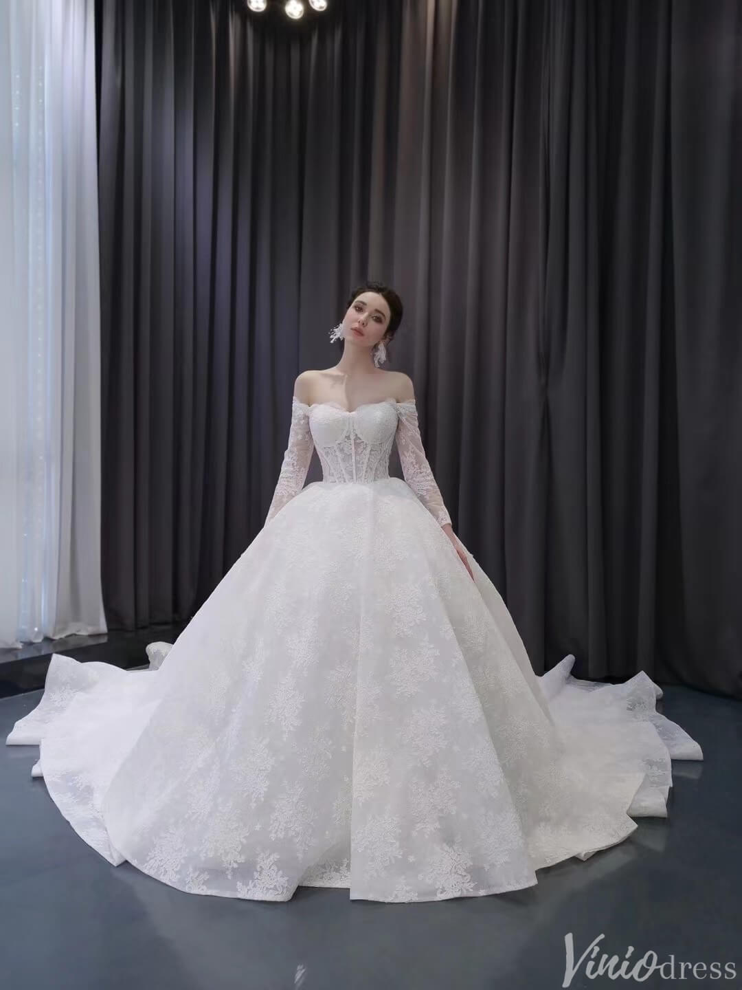 Vintage Lace Balll Gown Wedding Dresses Off the Shoulder Long Sleeves 231129