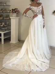 Vintage Lace Bohemian Wedding Dresses with Long Sleeves VW1342