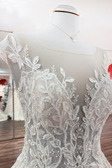 Vintage Long A-Line Jewel Tule Ruffles trouwjurk met kantapparaten