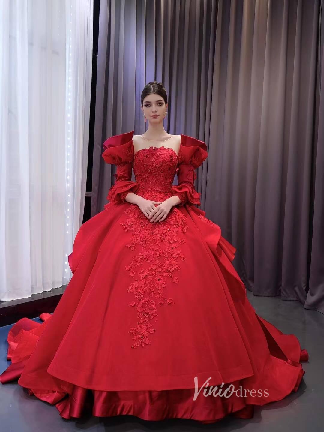 Vintage Red Satin Ball Gown Wedding Dresses Extra Long Sleeves Princess Dress 231122