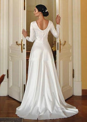 Vintage Satin A-Line Bateau Neckline Long Sleeves Bridal Gown Wedding Dresses
