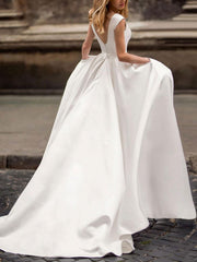 Vintage Wedding Dress A Line Bateau Neck Sleeveless Satin Bridal Dress