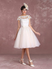 Vintage Wedding Dresses Short Lace Applique Bridal Gown
