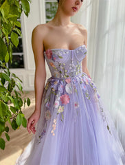 A-Line Evening Gown Floral Dress Wedding Court Train Sleeveless Strapless Tulle with Appliques