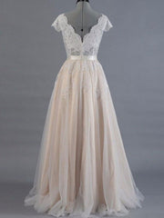 V Neck Short Sleeves Wedding Dress Lace Applique Floor Length Tulle Bridal Gowns