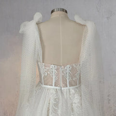 A-Line White Tulle Lace Flattering Wedding Dress With