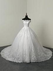 Off The Shoulder Ball Gown Wedding Dresses Short Sleeve Lace Applique Tulle Bridal Dress