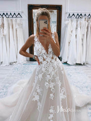 Champagne A-line Wedding Dresses V-neck Lace Appliqued Tulle Bridal Gown VW2137