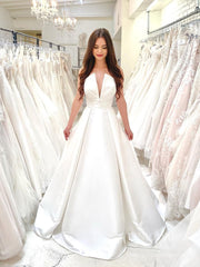 Deep V neck Strapless Satin Wedding Dresses with Pockets VW1867