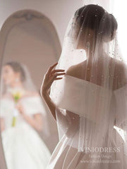 Off the Shoulder Cathedral Wedding Dresses Modest Satin Royal Wedding Gowns VW1826