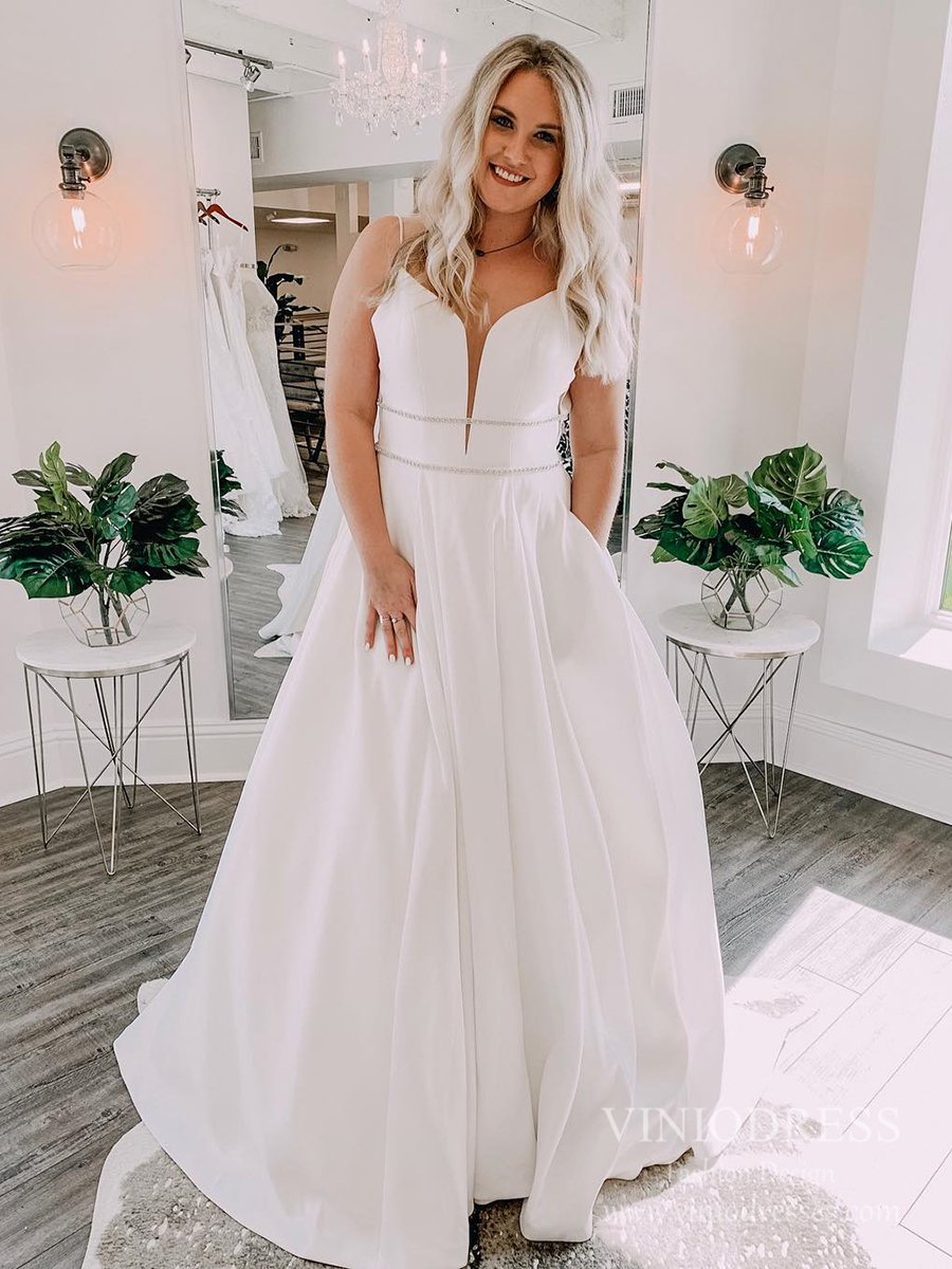 Plunging V-neck Spaghetti Strap Satin Wedding Dresses with Pockets VW1846B