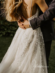 Spaghetti Strap Bell Orchid Lace Wedding Dresses with Slit VW2126