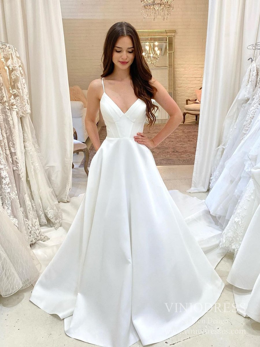 Spaghetti Strap V-neck Satin Wedding Dresses with Pockets VW1873