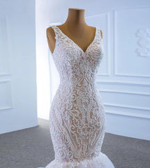V-neck Blush Mermaid Wedding Dresses Beaded Lace Bridal Dress VW1779