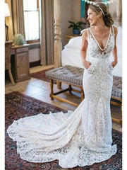 V-neck Mermaid Lace Wedding Dresses with Pockets Chapel Train VW1251