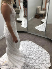 V Neck Mermaid Lace Wedding Dresses with Pockets VW1226