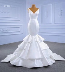 V-neck Mermaid Satin Wedding Dresses Fit and Flare Bridal Dress 67312